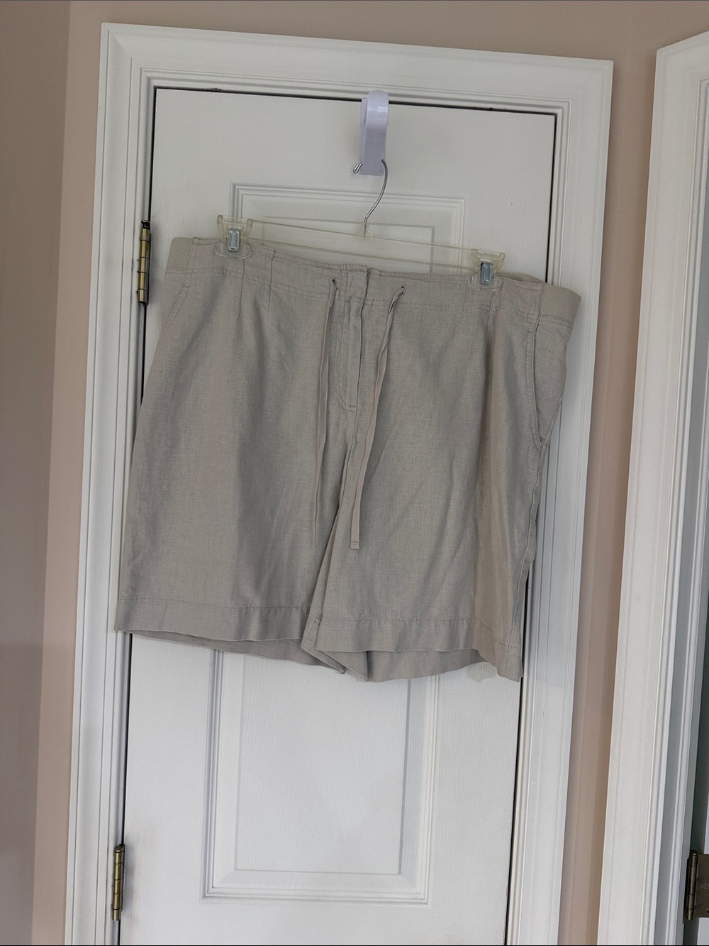 J. Jill Light Beige Linen Blend Drawstring Shorts, Size 18